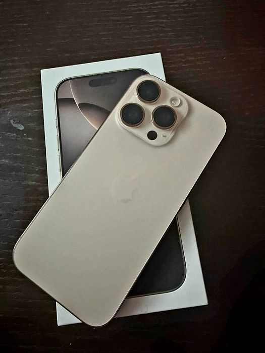 Айфон16про в гаранция !!1550лв