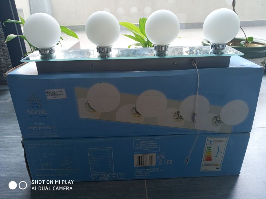 стенен аплик модел LEDS С4 Autdoor с алуминиев корпус ІР44 и стъкло