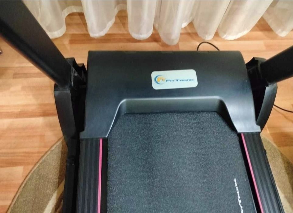 Banda alergare Fittronic D100