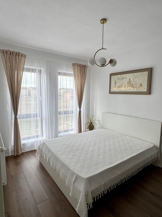 Inchiriez apartament 2 camere