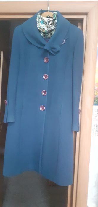 Продам кашемировое пальто 48 р- ра