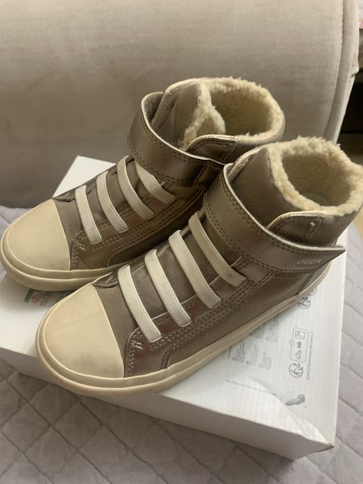 Продам полуботинки Geox 31р новые дл девочки