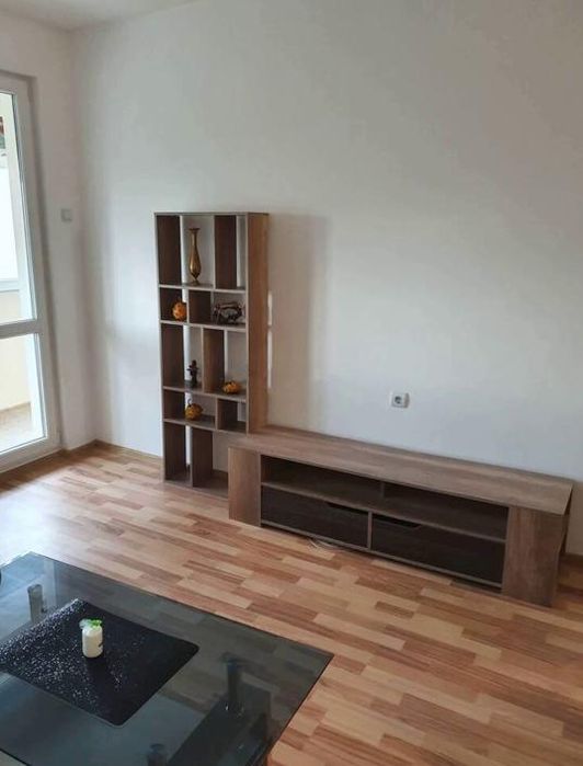 Дава се под наем Двустаен апартамент в Пловдив, Кършияка - 55 кв.м за 383 € - Снимка #1