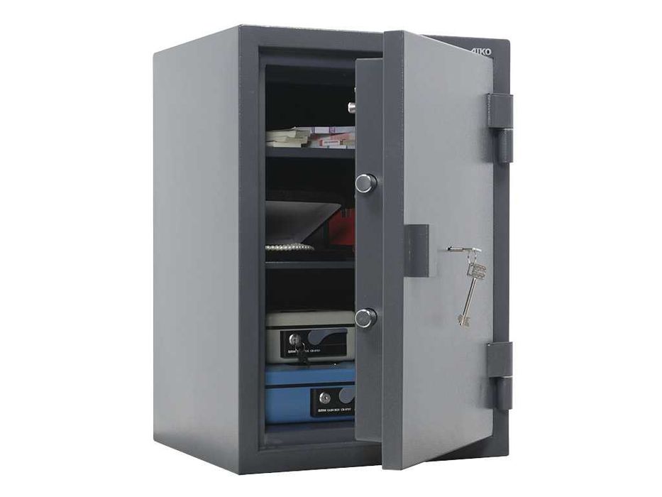 Надежные сейфы российского производителя торговой марки AMH