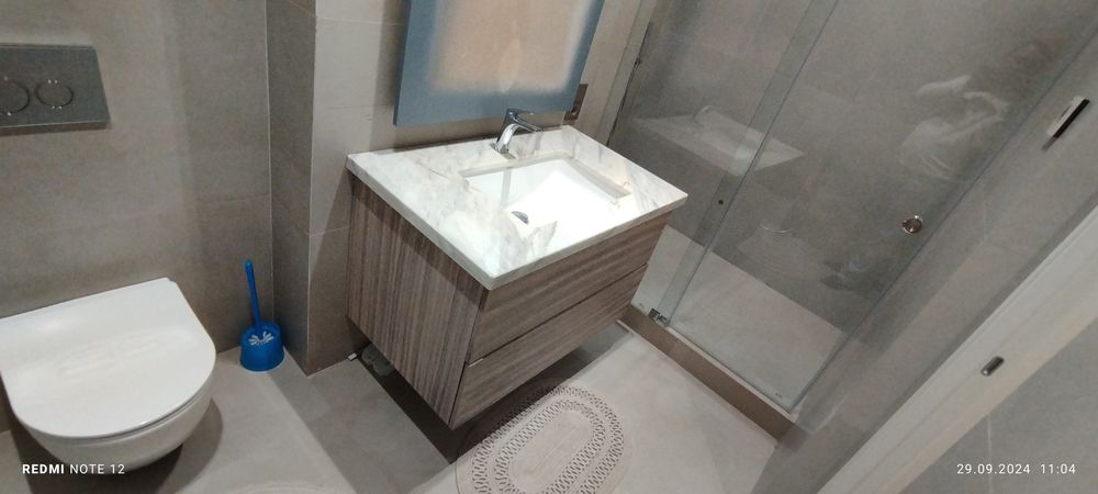 Продаётся 2 х комнатная квартира