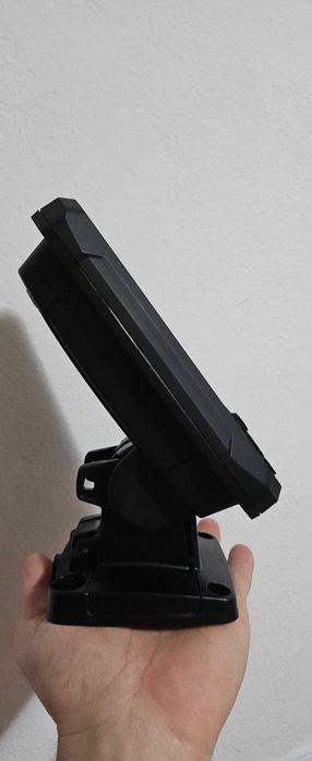 Sonar pescuit Lowrance Eagle 4X. Sonarul este nou, perfect functional.