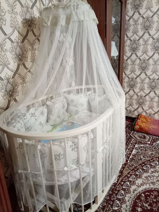 Bolalar mebelniy  krovati