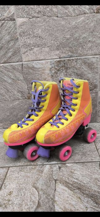 Ролкови кънки запазени