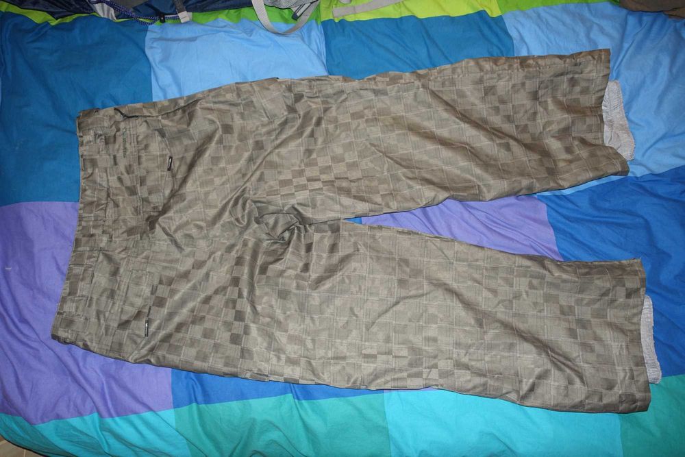 Ски сноуборд яке и панталон Trespass