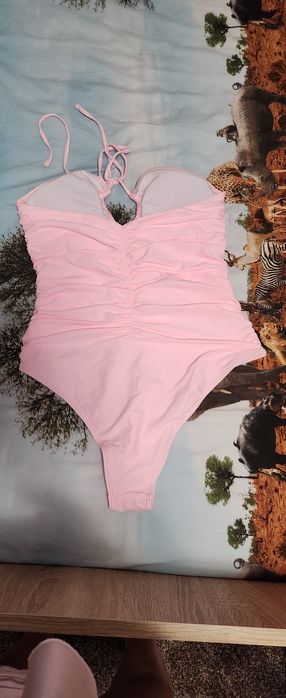 Цял Бански - Розов