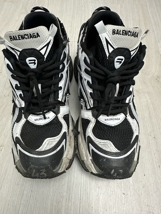Balenciaga Runner