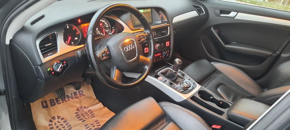 Audi A4 *B8 * 2.0 Tdi 170 Cp (CAHA) Impecabil * Toll