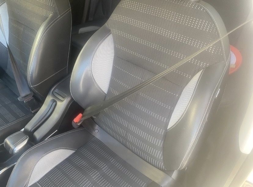 Peugeot 2008 2014 година