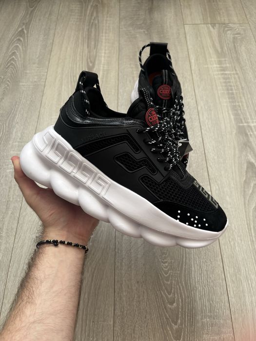 Versace Chain Reaction