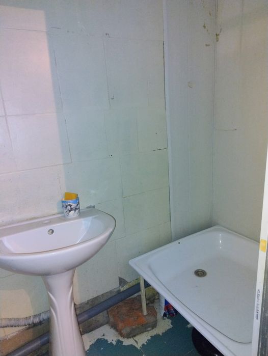 Продам общежитие Изюминка 4200