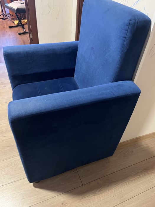 Кресло синее б/у