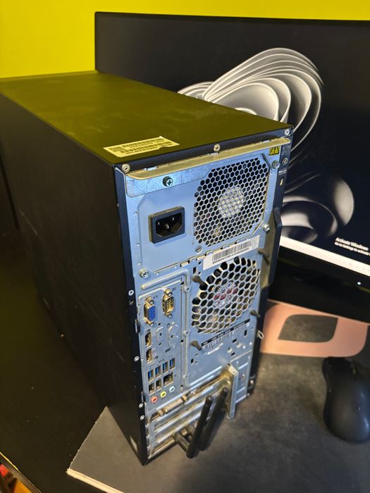 Настолен компютър