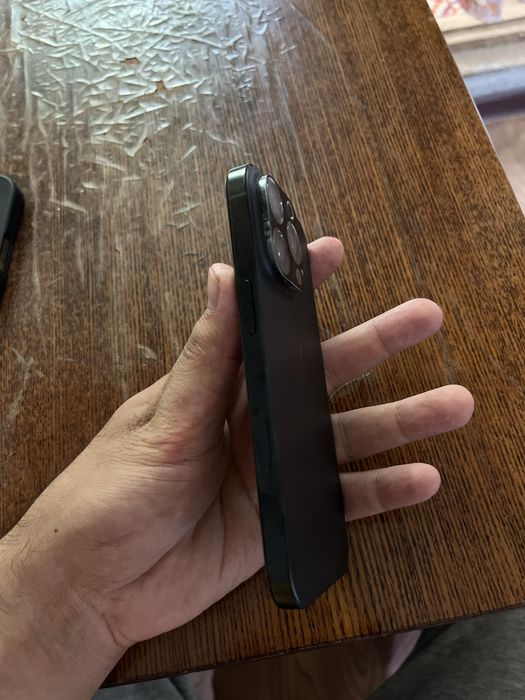 Iphone 16 pro yangi