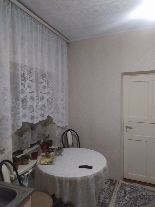 Продам полдома в  районе Химпоселка