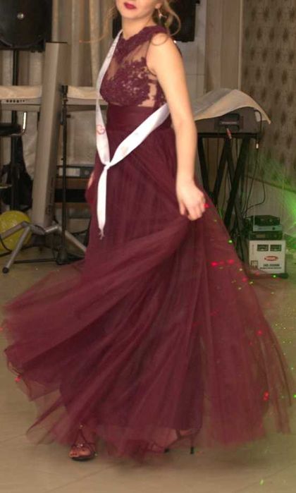 Rochie de seara grena