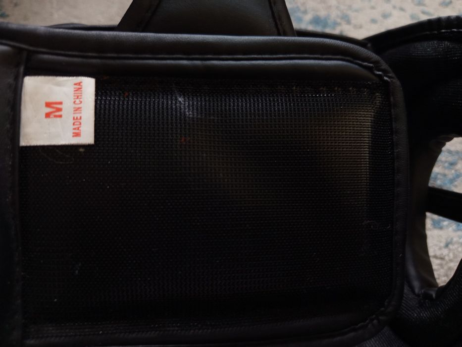 продам шлем для бокса