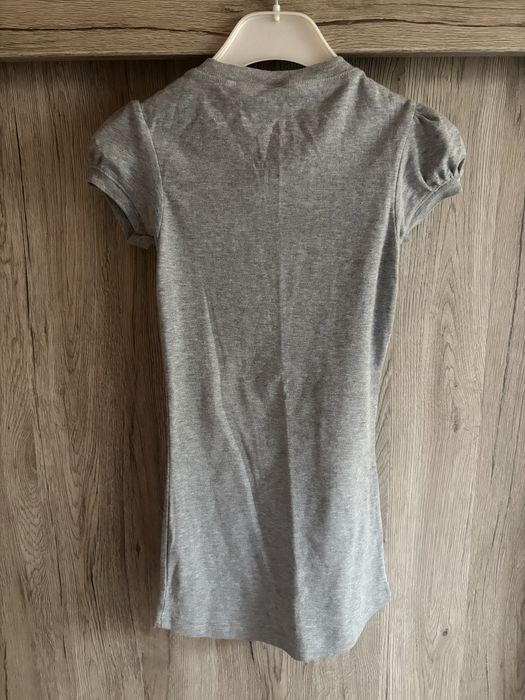 Подарявам дамска тениска размер XS