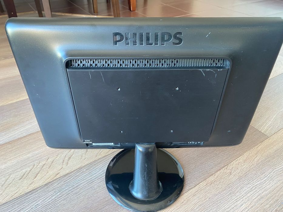 Монитор Phillips