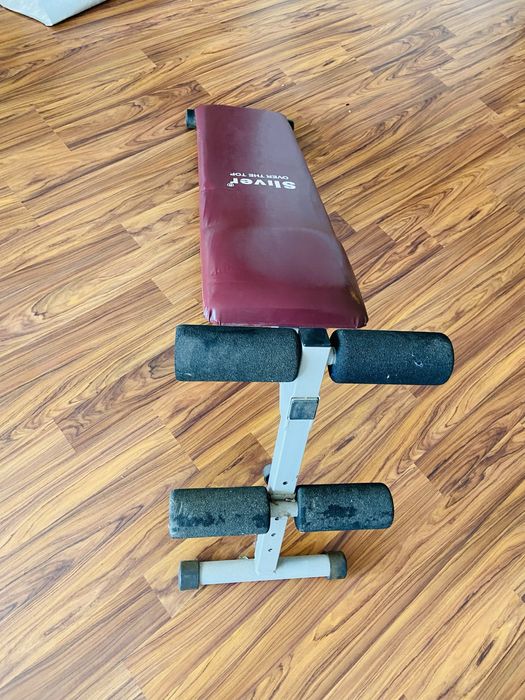 Лежанка за коремни преси