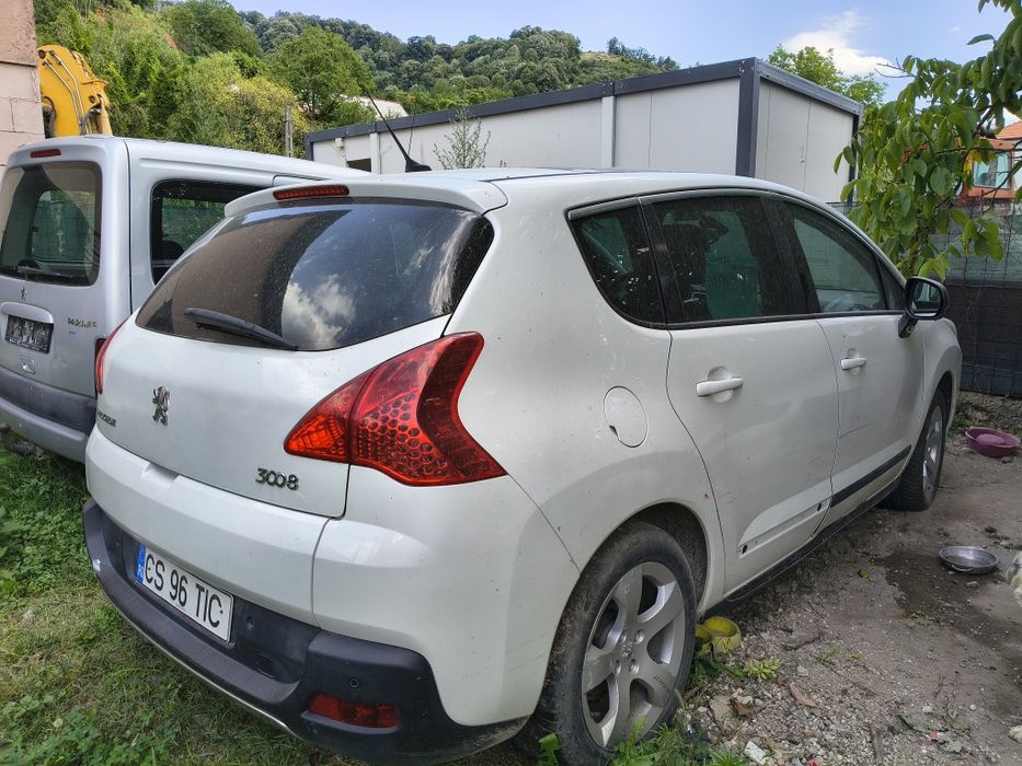 PEUGEOT 3008 2010 — imagine 2