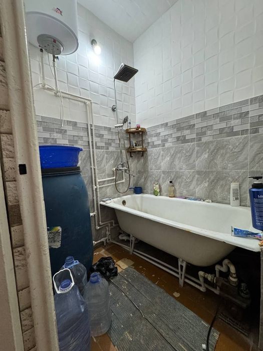 Квартира сотилади