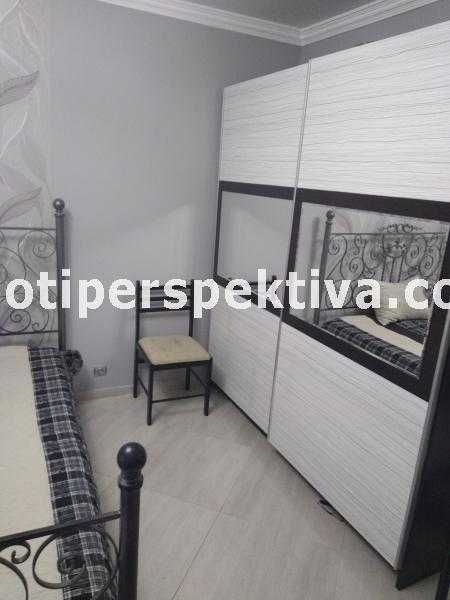 Продава се Двустаен апартамент в Пловдив, Кючук Париж - 65 кв.м за 1462 €/кв.м - Снимка #2