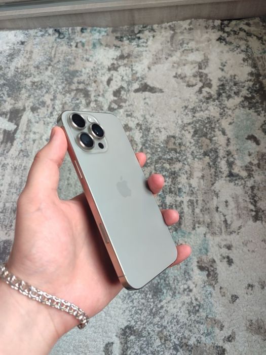 Iphone 16 pro max, 89%,коробка есть