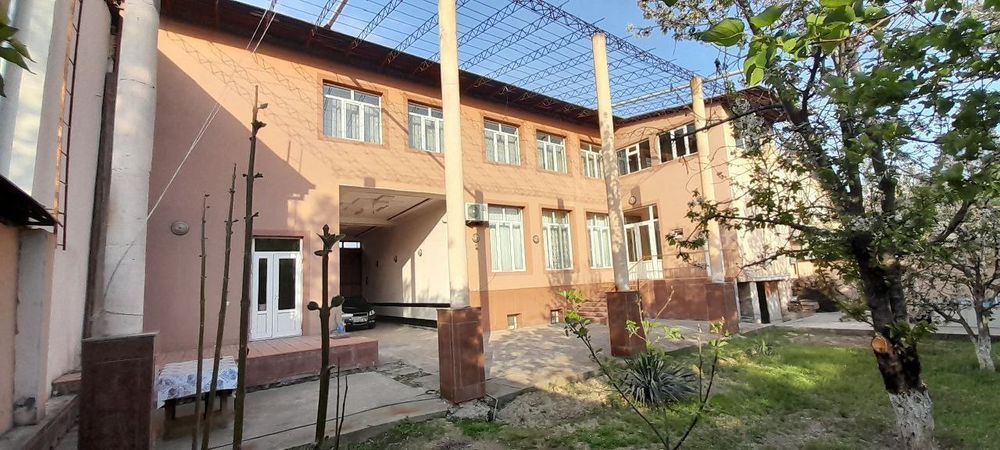 Ттз ховли сотилади 6.3 сотох 8 хонали срочно келишамиз