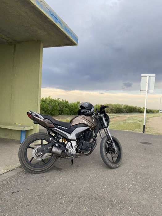 Продаю мотик рейсер нитро 250