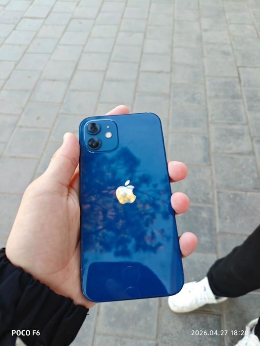 Обменяю  айфон/iphone 12