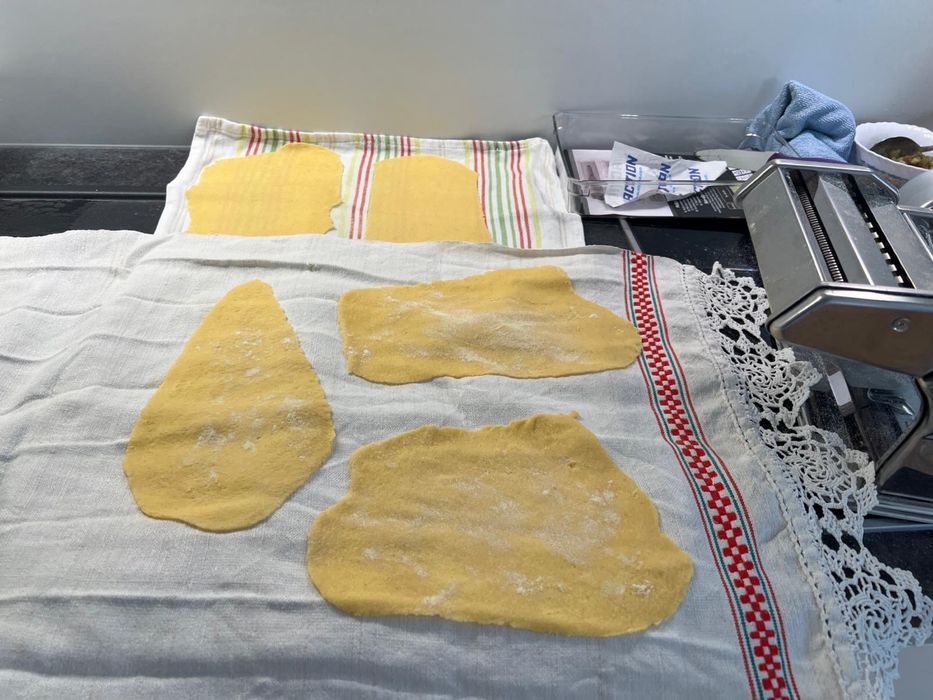 Masina de paste electrica