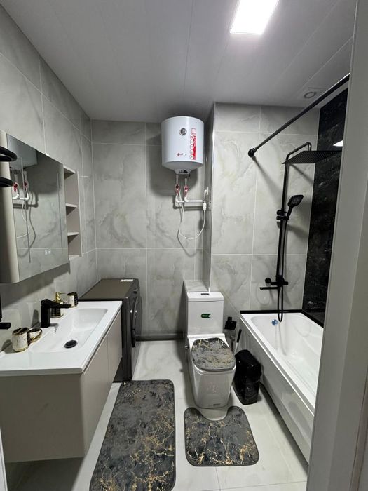 Сдаётся квартир 3 комнат