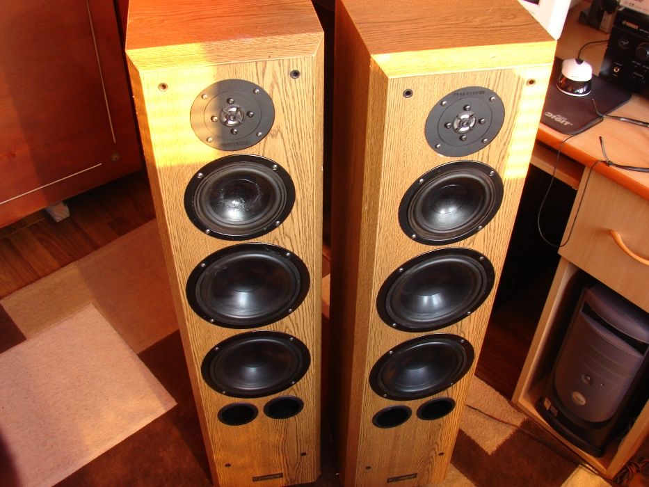 Boxe podea Kirksaeter Prisma 200