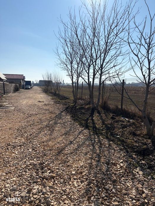 S.C. Vimak Imobiliare vinde teren intravilan Stupini