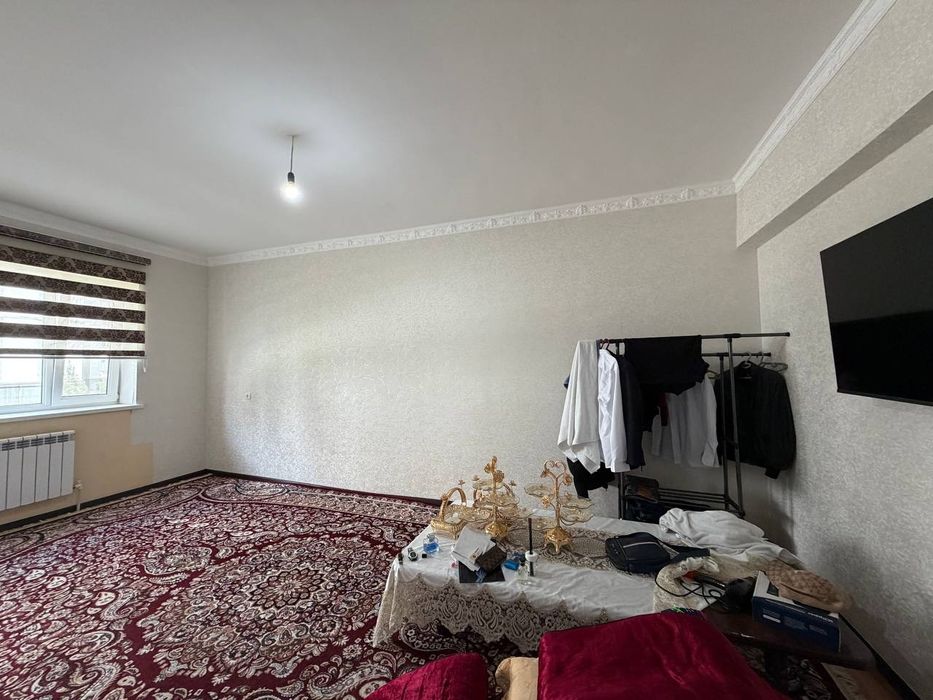 Motrid qora suv 2 etaj 2 xonali sotiladi