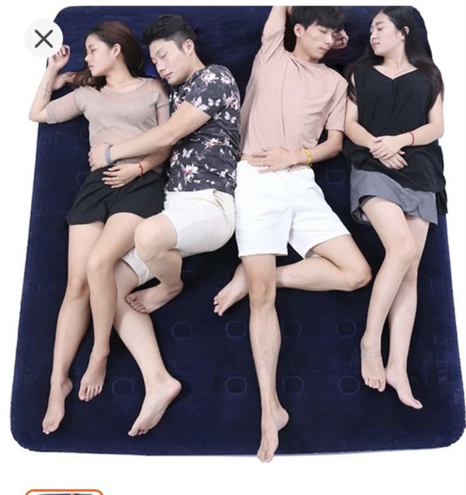 Надуваемо легло за трима души с електрическа помпа самонадуваещо