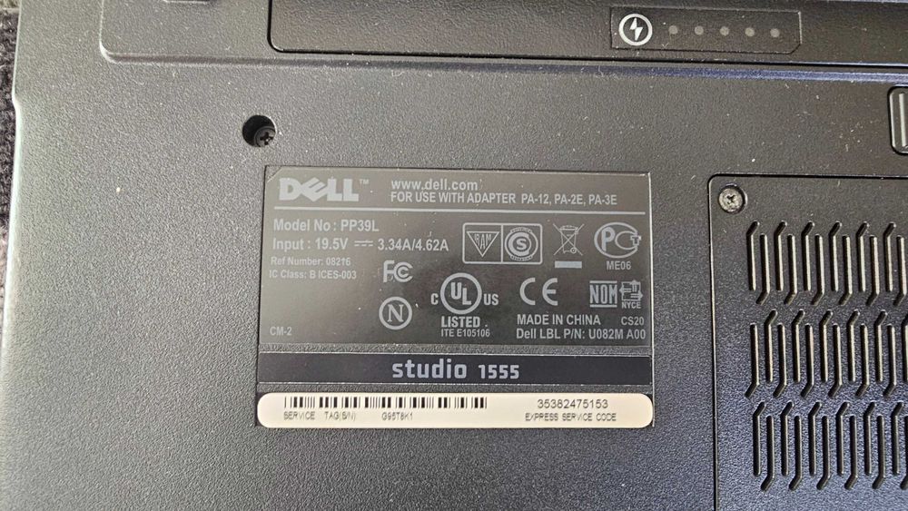 Лаптоп Dell Studio 1555 за части