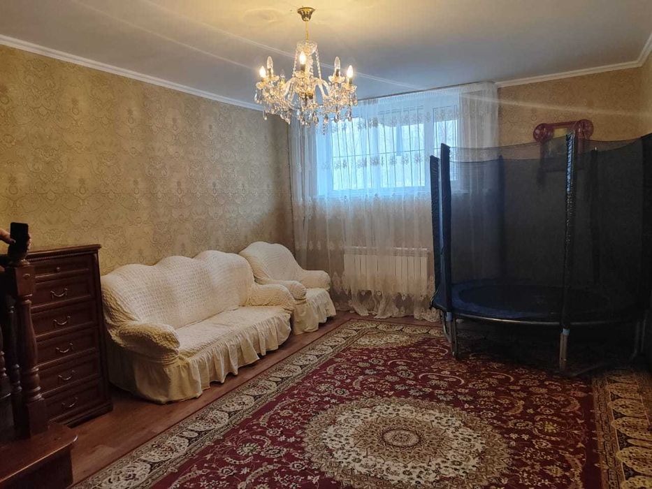 Срочно продам 2 х ур.кв. Женис