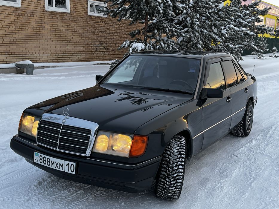 Mercedes Benz W124
