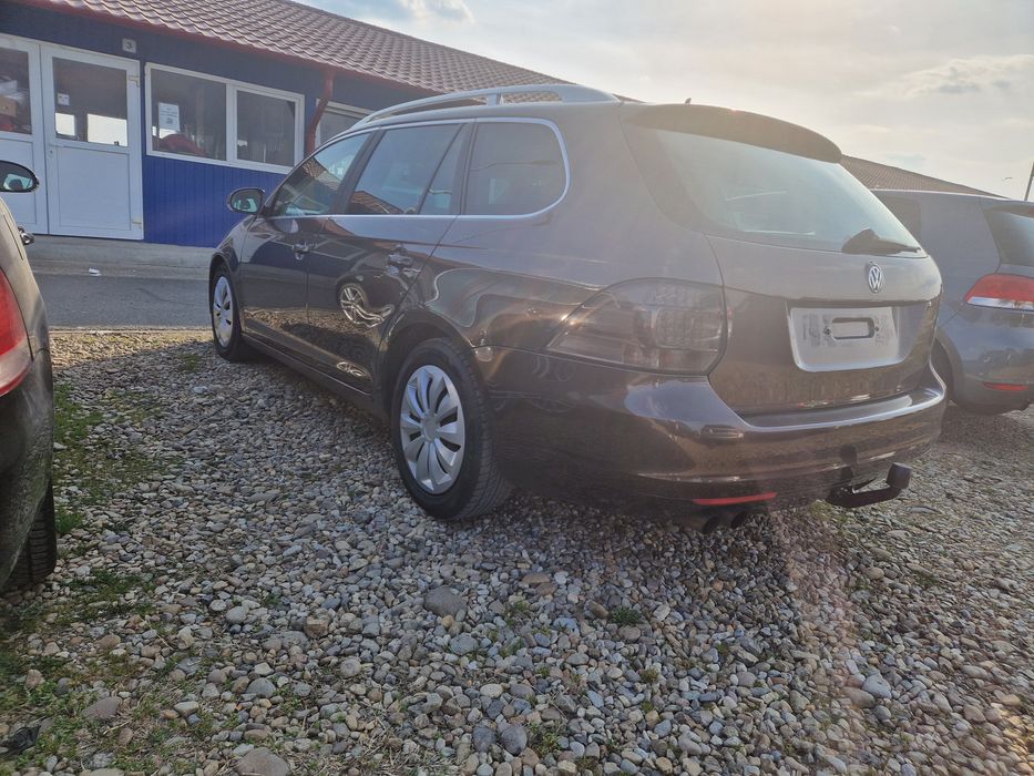 Vw golf 6 , 2.0 diesel . 140 cp !
