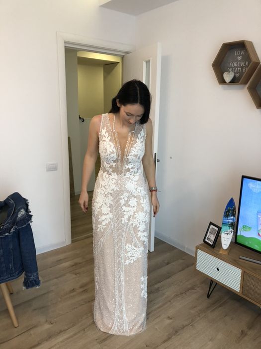 Vand rochie de mireasa millanova Anne Popescu Model Diana