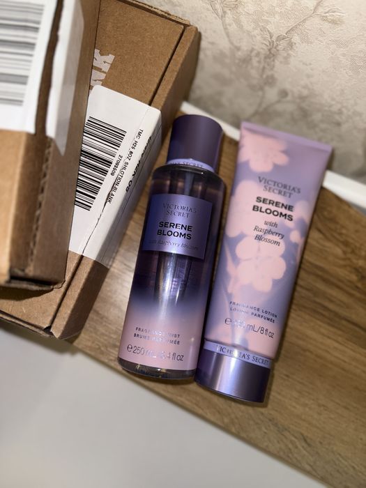 Victoria’s Secret Serene Blooms original