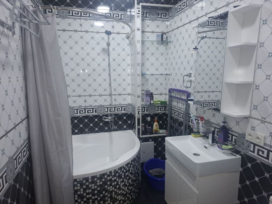 Срочно Евро-квартира сотилади! (Сергели)