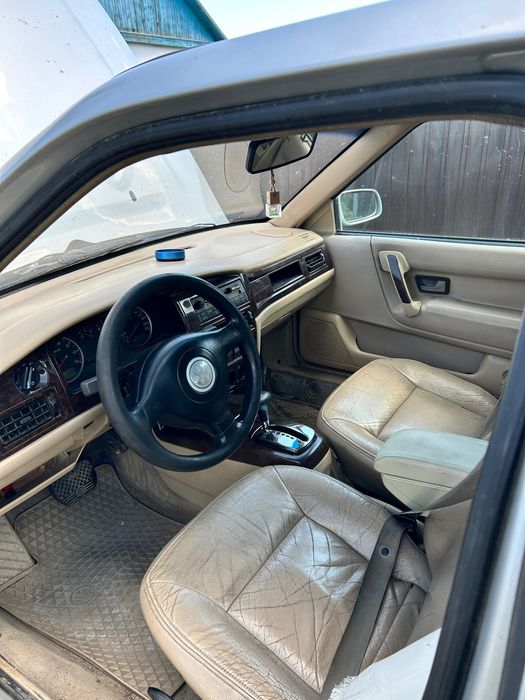 Продам Volkzwagen Santana есть трог