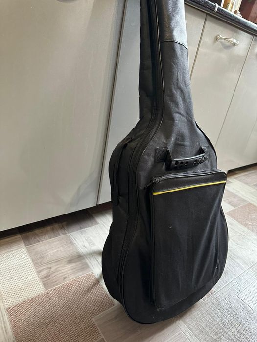 Продам гитару. Новую